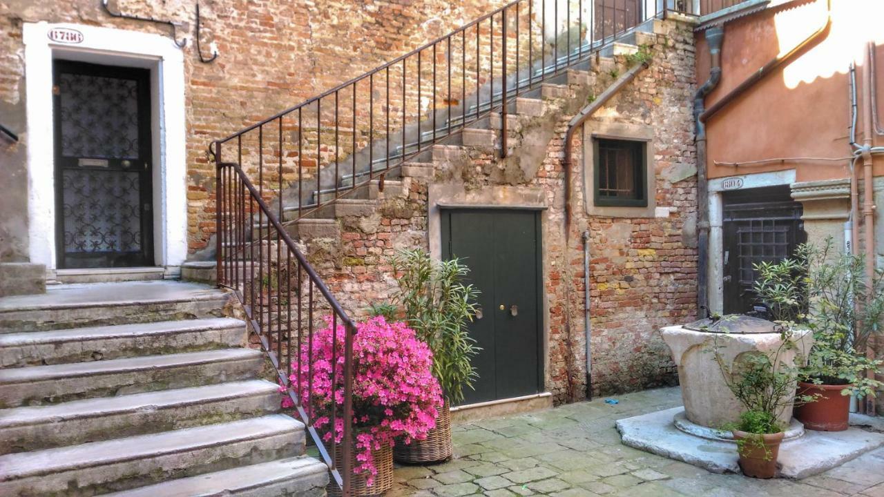 Historical Home In Venice Center Luaran gambar